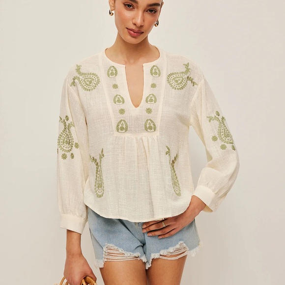 51 Boho Embroidered Blouse - Picture 5 of 6
